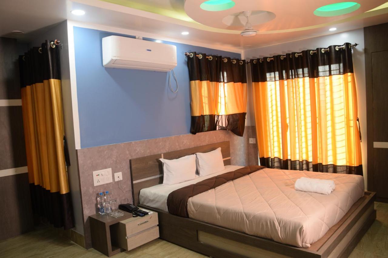 Hotel Nandini Baharampur Εξωτερικό φωτογραφία