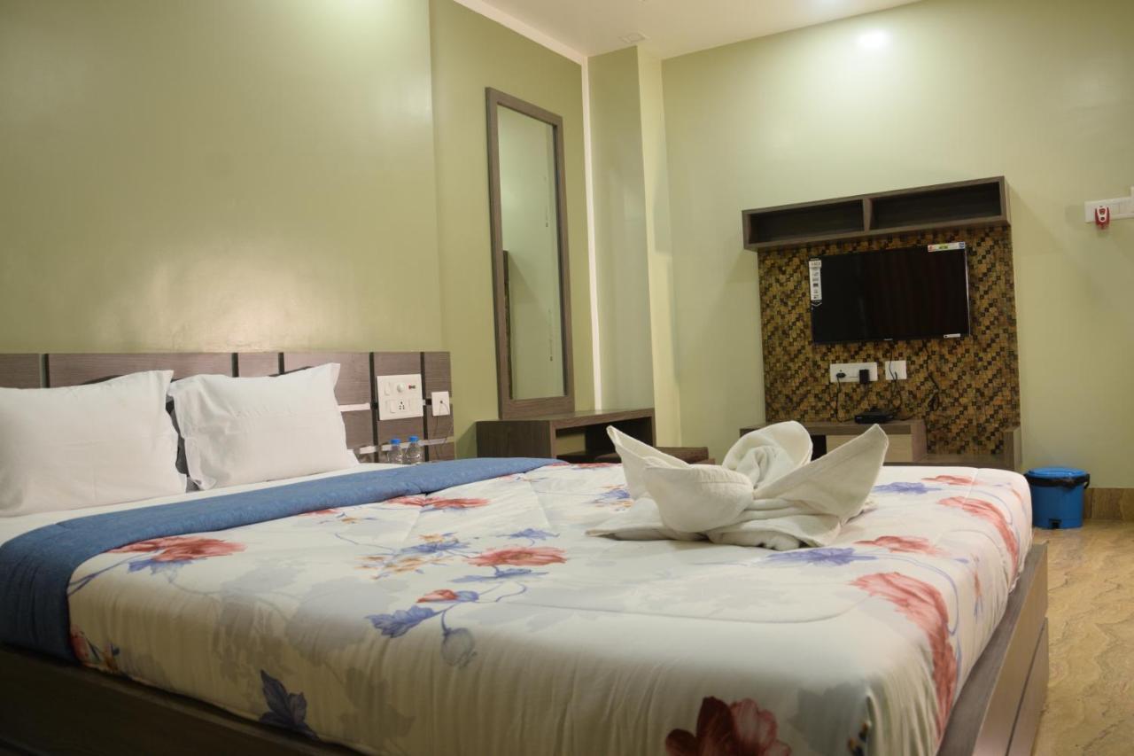 Hotel Nandini Baharampur Εξωτερικό φωτογραφία