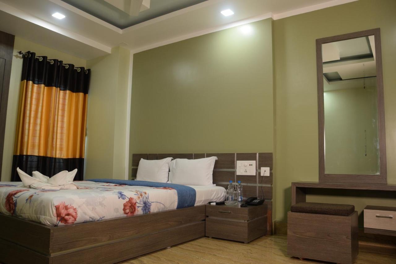 Hotel Nandini Baharampur Εξωτερικό φωτογραφία